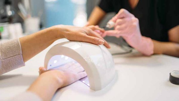 The Science of Nail Lamps: UV vs. LED, How to Choose, and What to Watch For